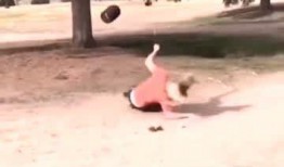 幽默搞笑视频 热点爆料,笑翻你的周末时光