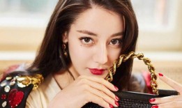 大锤爆料迪丽热巴视频,迪丽热巴神秘视频曝光，背后故事引热议